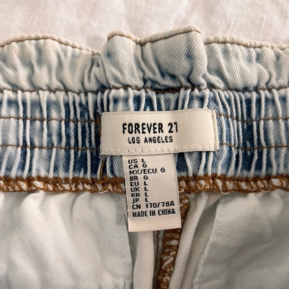 Forever 21 tie waist shorts size L - Picture 3 of 3